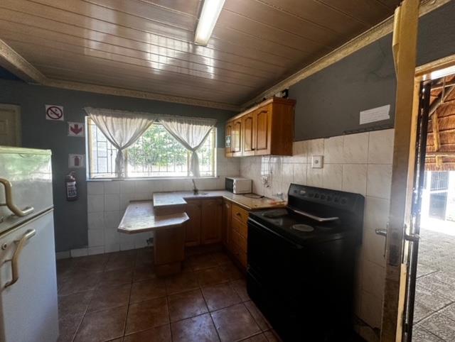 5 Bedroom Property for Sale in Brandwag Free State